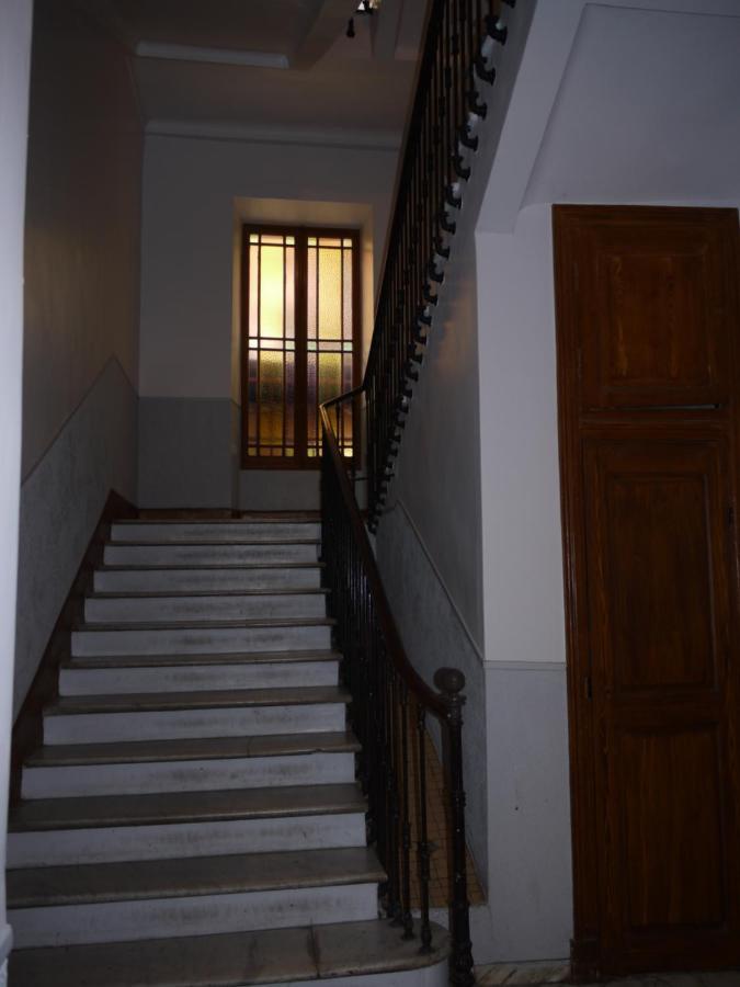 Barla 3 - A Spacious One Bedroom Apartment Near Place Garibaldi ニース エクステリア 写真